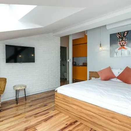 Great Location Between Old Town And Jewish Quater Apartament *
